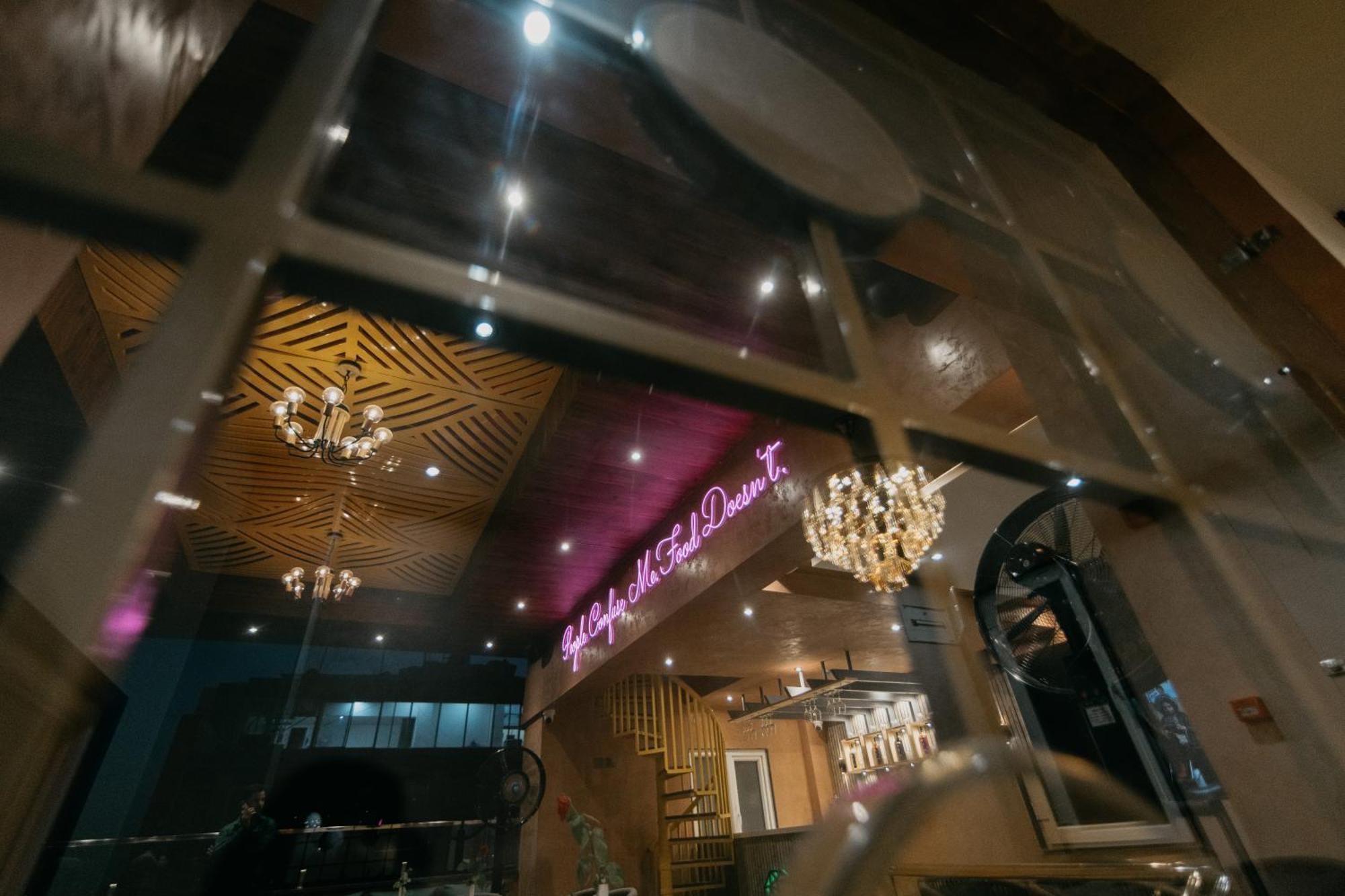 Hotel Emerald Inn Бопал Екстериор снимка